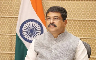 NEET विवाद के बीच शिक्षा मंत्री धर्मेंद्र प्रधान का इस्तीफा, PM मोदी को भेजी चिट्ठी; कहा- "युवाओं का भविष्य राजनीति से ऊपर"