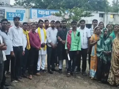 आदिवासी हॉस्टल के टॉयलेट में छात्र खुदखुशी मामला , प्रिंसिपल सस्पेंड, मगर अब तक दर्ज नहीं हुई एफ़ाआई आर