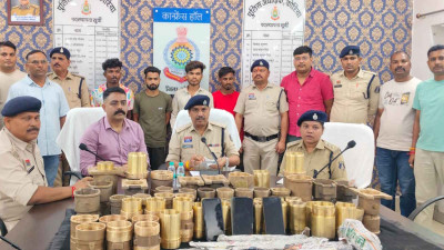 50 लाख की चोरी का बड़ा खुलासा! TMC के साइड स्टोर की छत काटकर उड़ाए थे मशीनों के महंगे पार्ट्स, 4 आरोपी गिरफ्तार