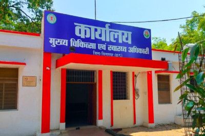 बिल्हा स्वास्थ्य केंद्र घोटाला: 2018 से बिना एक्सटेंशन जमे बीपीएम की फाइल ओपन, रायपुर की टीम ने खंगाले 2000 पन्नों के दस्तावेज