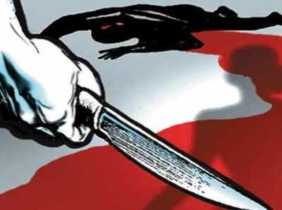 कानून व्यवस्था पर चलती चाकू: प्रदेश में अब हर छोटे-मोटे विवाद का फैसला थाने में नहीं, सड़क पर....