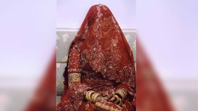 शादी के 5 दिन बाद ‘दुल्हन’ गायब! घर से लाखों के जेवर-नकदी लेकर फरार होने का आरोप, आगरा में कोर्ट के आदेश पर FIR