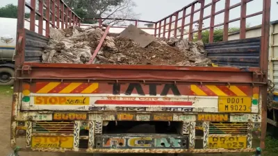 कांच और कचरे के नीचे छिपा था गांजे का जखीरा, महासमुंद में 170 किलो से ज्यादा गांजा जब्त; 4 गिरफ्तार