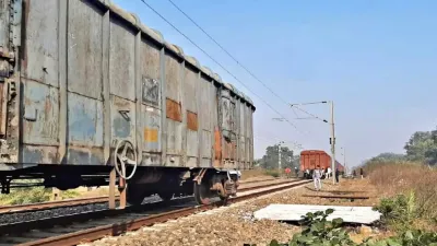 कपलिंग टूटी और चलते-चलते दो हिस्सों में बंट गई मालगाड़ी, जांजगीर-नैला स्टेशन पर मचा हड़कंप; रेल परिचालन प्रभावित