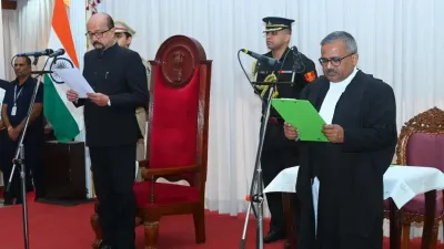 छत्तीसगढ़ हाईकोर्ट को मिला नया मुखिया: जस्टिस कृष्ण राम महापात्र ने ली 16वें चीफ जस्टिस की शपथ, न्यायिक नेतृत्व की संभाली कमान