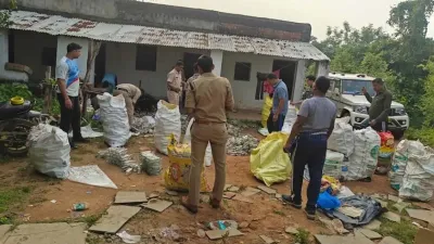 CG News: अंग्रेजी शराब में मिलावट के शक ने मचाई खलबली, किराए के मकान से 4409 खाली बोतल-पौवा, हजारों ढक्कन और स्टीकर बरामद