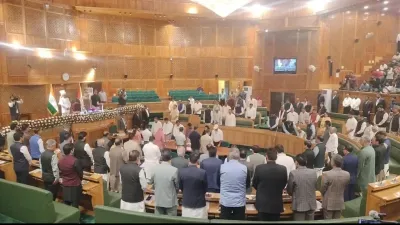 NHM कर्मचारियों के मुद्दे पर J&K विधानसभा में बवाल! वेल में उतरे BJP विधायक, मार्शलों से धक्का-मुक्की; सदन स्थगित