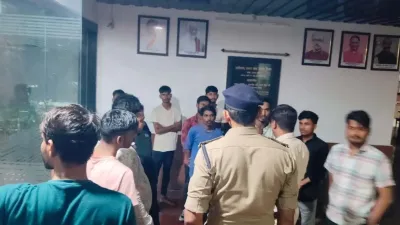 Youth Congress Election: एमपी से पहुंचे युवाओं की वोटिंग पर बवाल, फर्जी मतदान के आरोप से गरमाया मुंगेली; थाने पहुंची शिकायत, जांच शुरू