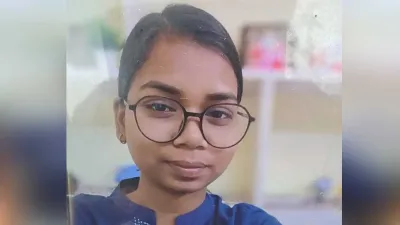 CG News: घर में फंदे से लटकी मिली 26 वर्षीय शिक्षिका, आत्मानंद स्कूल में थी पदस्थ; मौत की वजह अब भी अनसुलझी