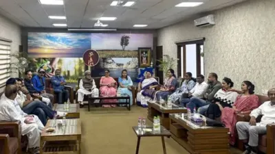 Bengal Politics: दुर्गा पूजा से पहले बंगाल में बड़ा ‘खेला’? TMC के 17 बागी सांसदों के BJP में जाने का दावा, पार्टी ने कहा- फैसला इतना आसान नहीं