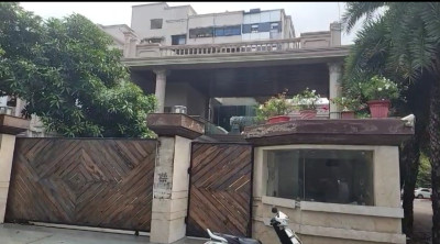 रायपुर में ED की बड़ी कार्रवाई, 3 से 4 ठिकानों पर एक साथ दबिश, अनवर ढेबर के घर भी पहुंची टीम