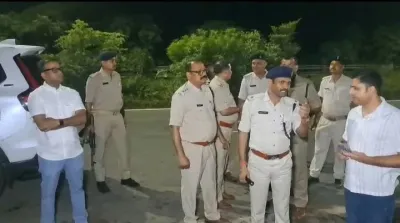 Jamshedpur Firing: हथियार बरामदगी के दौरान पुलिस पर फायरिंग का आरोप, जवाबी कार्रवाई में दो शूटर घायल