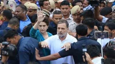 CEC Protest: दिल्ली में फिर गरमाया सियासी माहौल, खड़गे के लंच के बाद Jantar Mantar कूच; राहुल गांधी का अगला प्लान क्या?