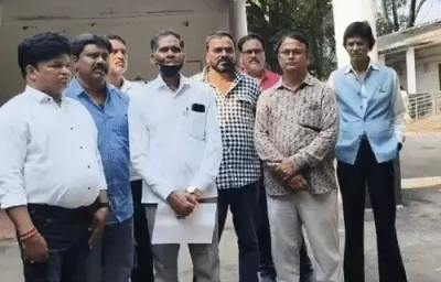 महामाया मंदिर की दुकानों का विवाद अब लेना लगा सियासी रंग, कथित हिंदूवादी संगठनों पर माहौल बिगाड़ने का आरोप