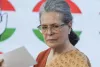 दिल्ली कोर्ट ने सोनिया गांधी को भेजा नोटिस: नागरिकता लेने से पहले ही वोटर लिस्ट में नाम शामिल कराने का आरोप