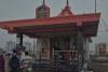 राजधानी में बेखौफ चोर: गोंदवारा के बिंदेश्वर महादेव मंदिर से दानपेटी उड़ा ले गया आरोपी, CCTV में कैद पूरी वारदात