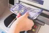 कैश निकालने के लिए नहीं पड़ेगी ATM कार्ड की जरूरत, मोबाइल से हो जाएगा काम, अगर पता होगा ये तरीका