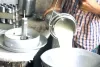 दूध बेचने के लिए अब लाइसेंस अनिवार्य: मिलावट पर लगाम के लिए FSSAI की सख्ती, बिना रजिस्ट्रेशन कारोबार पर होगी कार्रवाई
