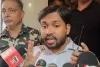 कोचिंग फायरिंग केस में बढ़ीं खान सर की मुश्किलें, FIR में नाम जुड़ने के बाद जांच तेज
