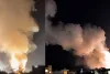 US Airstrikes on Iran: अमेरिकी हमलों से दक्षिणी ईरान में मचा हड़कंप, बंदर अब्बास और चाबहार में धमाकों के बाद बिजली व्यवस्था प्रभावित