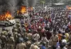 Noida Violence Update: प्रदर्शन के नाम पर उपद्रव, पुलिस वाहन जलाए गए, हजारों श्रमिकों के हंगामे से NCR में हड़कंप