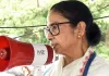 ममता बनर्जी पर FIR दर्ज: भाषण को लेकर बढ़ा विवाद, गृह मंत्रालय पर टिप्पणी बनी वजह