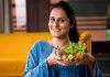 Monsoon Diet Tips: बारिश के मौसम में क्या खाएं और किन फूड्स से करें परहेज? जानिए हेल्दी रहने का सही तरीका