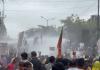 NEET Protest Impact: रायपुर में आमने-सामने आए BJP और कांग्रेस कार्यकर्ता, पत्थरबाजी के बीच पुलिस ने छोड़े आंसू गैस के गोले और वॉटर कैनन