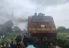 बदायूं में बड़ा रेल हादसा टला! चलती रामनगर-कासगंज पैसेंजर ट्रेन के इंजन में लगी आग, लोको पायलट की सूझबूझ से बची यात्रियों की जान