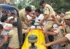 CM सैनी के ध्वजारोहण से पहले हांसी में बवाल! हत्या के आरोपियों की गिरफ्तारी को लेकर भिड़े ग्रामीण-पुलिस, SP समेत कई जवान घायल