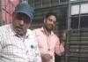 आबकारी के बड़े बाबू का शराब मांगने वाला वीडियो वायरल,दुकान बंद होने के बाद कर्मचारियों को धमकाने का आरोप