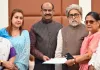 TMC के 20 बागी सांसदों पर स्पीकर का शिकंजा! सुप्रीम कोर्ट के बाद नोटिस जारी, 7 दिन में मांगा जवाब