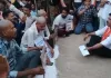 कवर्धा में पुलिस भर्ती पर हल्लाबोल! गृहमंत्री से तीखी बहस के बाद कार्यालय घेरा, CM साय से सीधी बातचीत पर अड़े अभ्यर्थी