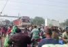 गोरखपुर रेलवे फाटक बना ‘जाम का जाल’! एंबुलेंस अटकी तो भड़का आक्रोश, उठी अंडरब्रिज की मांग