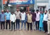 Bilaspur News: हाथ में चाकू लेकर घूमना पड़ा भारी, मिनीबस्ती में पुलिस की दबिश; युवक गिरफ्तार, 11 बदमाशों पर भी कसा शिकंजा