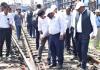 दुर्ग-गोंदिया-नागपुर रेलखंड का महाप्रबंधक ने किया निरीक्षण, व्यवस्थाओं का लिया जायजा, यात्रियों की सुविधाओं और सुरक्षित रेल परिचालन पर दिया जोर