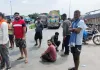 ‘अब और नहीं!’ 3 साल से जर्जर सड़क पर भड़का गुस्सा, ग्रामीणों ने NH-53 पर लगा दिया जाम