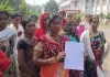 Bastar Flood News: बाढ़ में उजड़े घर, मुआवजे से भी कटी लोन की किस्त! तिरपाल के नीचे रहने को मजबूर परिवार