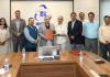 अब ट्रेनों में खाने की गुणवत्ता से नहीं होगा समझौता, IRCTC ने QCI से मिलाया हाथ