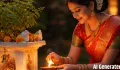 Tulsi Puja Vidhi: रोजाना इस विधि से जलाएं तुलसी के पास दीपक, घर में आएगी सुख समृद्धि!