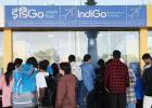 Indigo की फ्लाइट अचानक रद्द, रायपुर एयरपोर्ट पर हंगामा, यात्रियों ने काउंटर स्टाफ पर उतारा गुस्सा