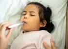 गर्मी में बच्चों को बार-बार बुखार क्यों आता है?