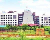 राजधानी के सरकारी अस्पतालों में स्वास्थ्य व्यवस्था चरमराई सीजीएमएससी की घोर लापरवाही से गर्भवती महिलाओं के लिए जांच किट और दवाइयों का टोटा