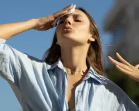 Heat Stroke: बढ़ती गर्मी में हीट स्ट्रोक का खतरा, क्या होते हैं लक्षण, कैसे करें बचाव