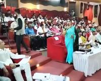 अपनों की ही बगावत से घिरीं मेयर पूजा विधानी, सत्ता के अहंकार में बोलीं- 'आपको मेयर निधि का हिसाब मांगने का अधिकार नहीं