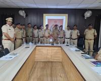 बिलासपुर SSP रजनेश सिंह का एक्शन: बीट सिस्टम होगा और मजबूत, चप्पे-चप्पे पर रहेगी नजर; उत्कृष्ट कार्य करने वाले 18 पुलिसकर्मी होंगे पुरस्कृत