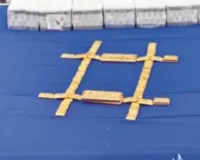 नोटबंदी का ‘गोल्ड सीक्रेट’ उजागर: नक्सलियों ने 8.2 किलो सोना पुलिस को सौंपा, जमीन में दबे खजाने का खुलासा