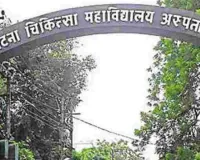 PMCH में लापरवाही की हद: एंबुलेंस में तड़पती रही 82 साल की महिला, स्ट्रेचर न मिलने से पहुंची कोमा में