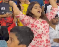रायपुर IPL मैच में बवाल: टिकट होने के बावजूद नहीं मिली एंट्री, गेट तोड़कर स्टेडियम में घुसे फैंस, सुरक्षाकर्मियों पर मारपीट के आरोप