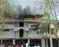BREAKING: बिलासपुर में आग का तांडव! खाद्य तेल एजेंसी धू-धू कर जली, लाखों के नुकसान की आशंका